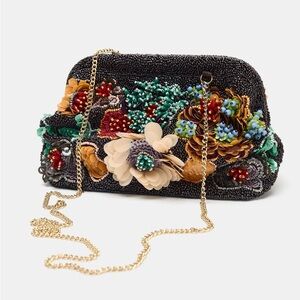 ZARA NWT Beaded Floral Handbag 3D
Sequin Embroidery Multi Crossbody Clutch